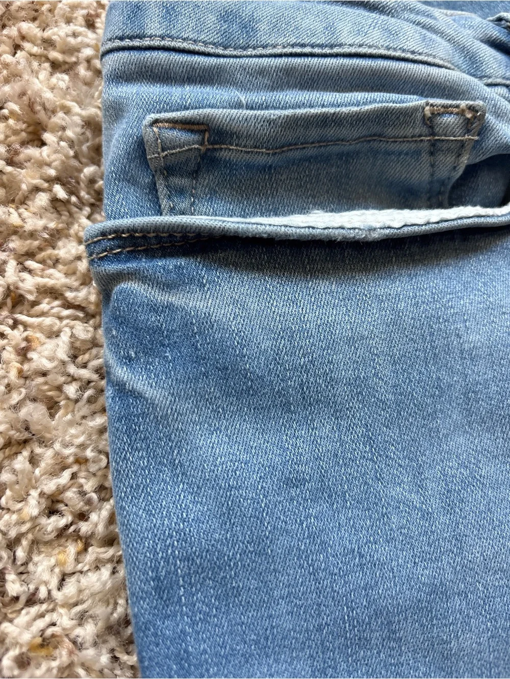 FRAME Le One Crop Mini Boot Sz 30 - See Sizing Medium Wash